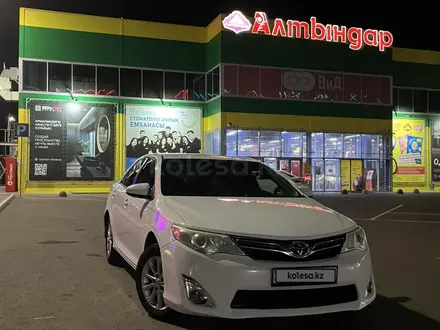 Toyota Camry 2013 года за 7 150 000 тг. в Уральск – фото 3