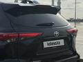 Toyota Highlander 2022 годаүшін17 800 000 тг. в Астана – фото 12