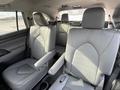 Toyota Highlander 2022 годаүшін17 800 000 тг. в Астана – фото 19
