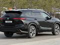 Toyota Highlander 2022 годаүшін17 800 000 тг. в Астана – фото 4