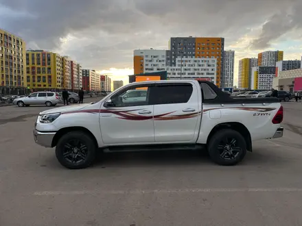 Toyota Hilux 2021 года за 19 500 000 тг. в Астана