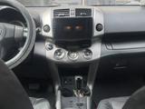 Toyota RAV4 2006 годаүшін6 300 000 тг. в Усть-Каменогорск – фото 5