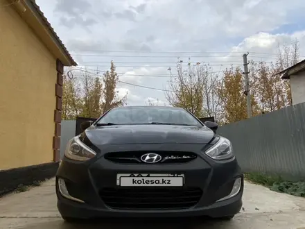 Hyundai Accent 2013 года за 3 000 000 тг. в Уральск