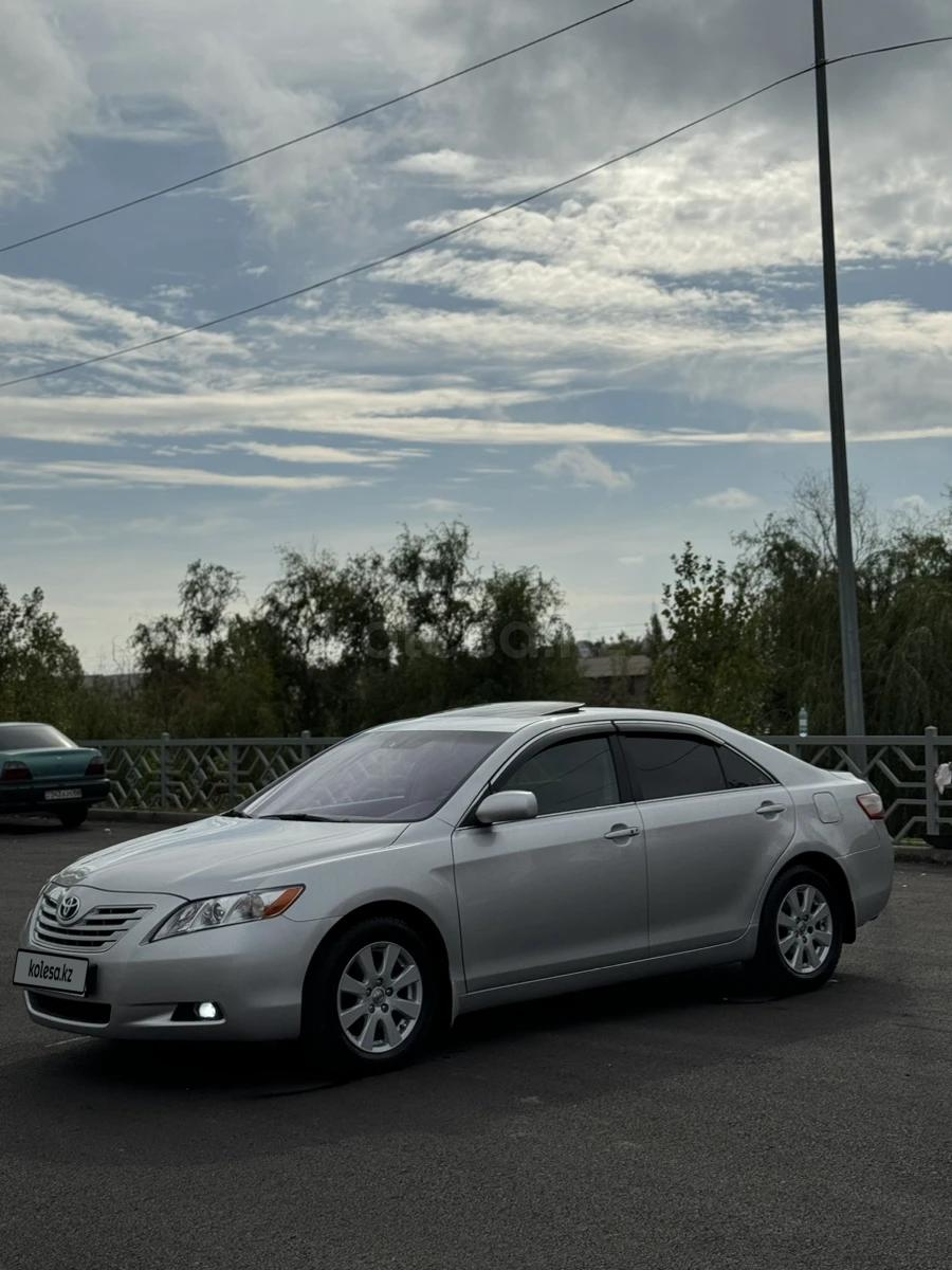 Toyota Camry 2007 г.