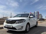 Kia Rio 2013 года за 3 200 000 тг. в Астана