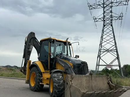 Volvo  BL 2013 года за 18 500 000 тг. в Алматы – фото 2