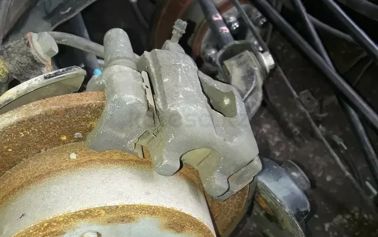 Суппорт на Камри 30. за 5 555 тг. в Тараз