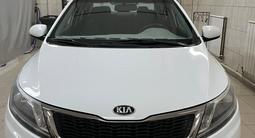 Kia Rio 2014 года за 4 900 000 тг. в Атырау – фото 2