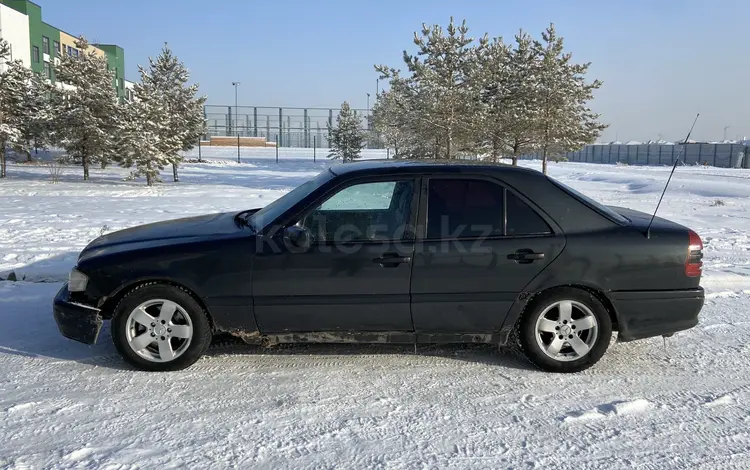 Mercedes-Benz C 200 1994 года за 1 500 000 тг. в Караганда