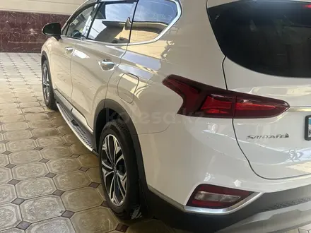 Hyundai Santa Fe 2019 года за 15 500 000 тг. в Шымкент – фото 7