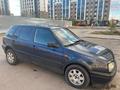 Volkswagen Golf 1993 годаүшін1 350 000 тг. в Караганда