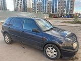 Volkswagen Golf 1993 годаүшін1 350 000 тг. в Караганда