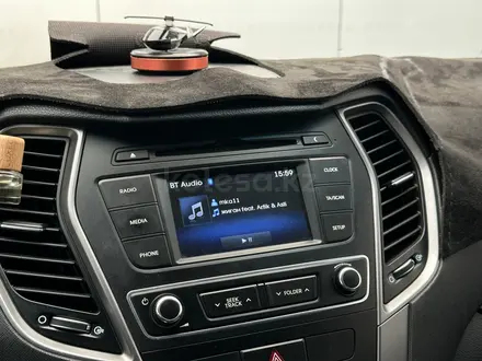 Hyundai Santa Fe 2016 года за 8 900 000 тг. в Атырау – фото 25