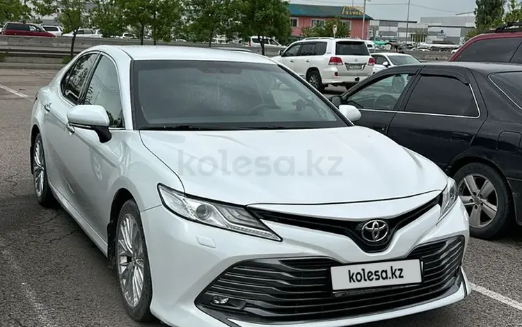 Toyota Camry 2018 года за 15 000 000 тг. в Туркестан