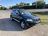 Volkswagen Touareg 2004 года за 5 500 000 тг. в Астана – фото 3