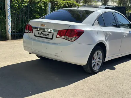 Chevrolet Cruze 2013 года за 2 850 000 тг. в Уральск – фото 18