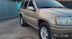 Jeep Grand Cherokee 2002 года за 3 100 000 тг. в Астана – фото 2