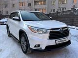 Toyota Highlander 2014 года за 14 000 000 тг. в Павлодар