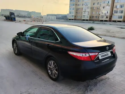 Toyota Camry 2017 года за 7 800 000 тг. в Актау – фото 3