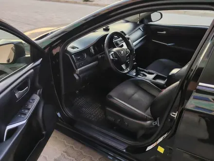 Toyota Camry 2017 года за 7 800 000 тг. в Актау – фото 6