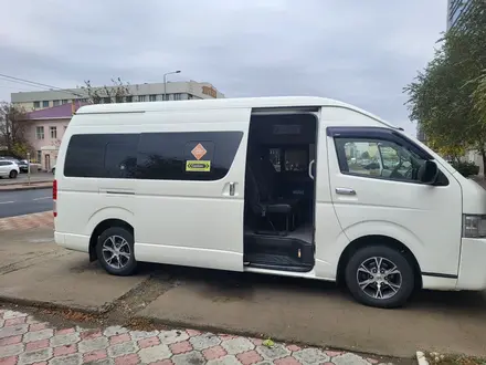 Toyota Hiace 2018 года за 16 200 000 тг. в Атырау – фото 2