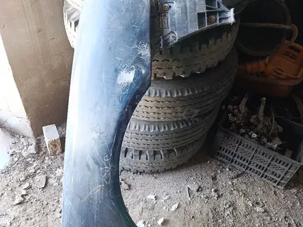 А4. Крыло правое за 10 000 тг. в Астана