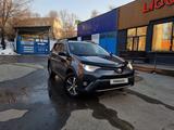 Toyota RAV4 2018 года за 11 900 000 тг. в Алматы