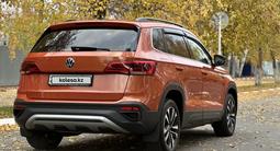 Volkswagen Taos 2022 года за 9 290 000 тг. в Костанай – фото 5