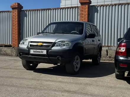 Chevrolet Niva 2011 года за 2 500 000 тг. в Караганда