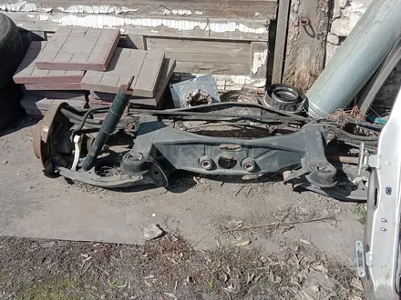 Балка мерседес 124 за 30 000 тг. в Караганда
