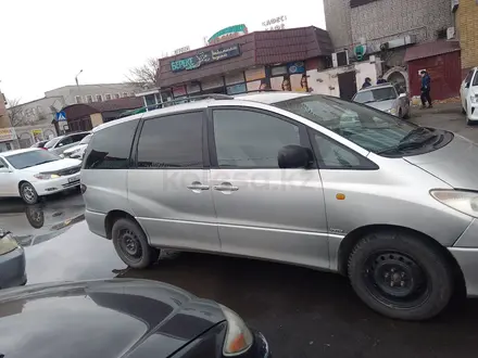 Toyota Previa 2003 года за 5 100 000 тг. в Семей – фото 3