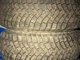 Комплект зимней резины Michelin за 80 000 тг. в Астана