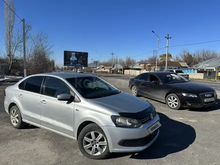 Volkswagen Polo 2014 года за 4 699 000 тг. в Шымкент – фото 2