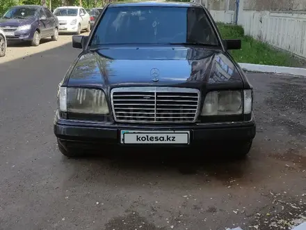Mercedes-Benz E 200 1994 года за 1 800 000 тг. в Павлодар – фото 4