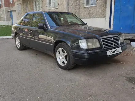 Mercedes-Benz E 200 1994 года за 1 800 000 тг. в Павлодар – фото 5