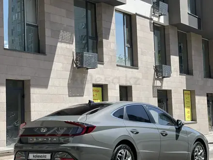 Hyundai Sonata 2022 годаүшін11 500 000 тг. в Алматы