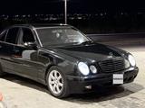 Mercedes-Benz E 200 2001 года за 4 000 000 тг. в Жезказган – фото 3