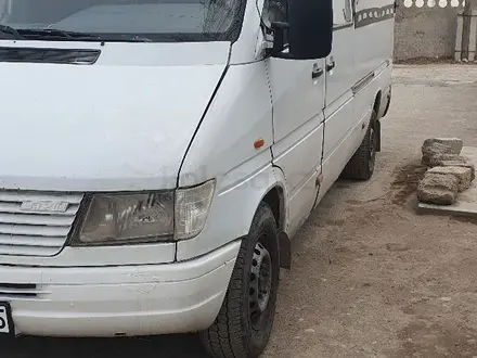 Mercedes-Benz Sprinter 1999 года за 3 000 000 тг. в Алматы – фото 7