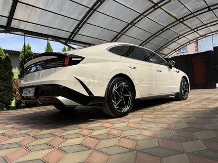 Hyundai Sonata 2024 года за 14 500 000 тг. в Алматы – фото 10