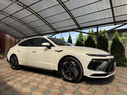 Hyundai Sonata 2024 года за 14 500 000 тг. в Алматы – фото 3