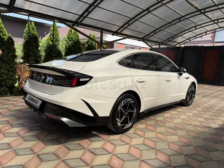 Hyundai Sonata 2024 года за 14 500 000 тг. в Алматы – фото 9