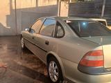 Opel Vectra 1996 года за 1 100 000 тг. в Шымкент – фото 4