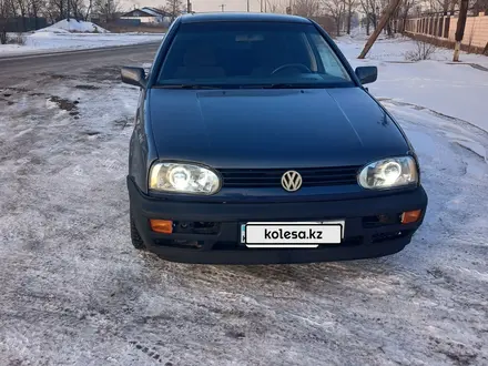 Volkswagen Golf 1993 года за 1 400 000 тг. в Караганда