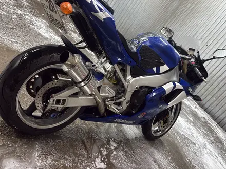 Yamaha  YZF-R1 2001 года за 2 150 000 тг. в Алматы – фото 3