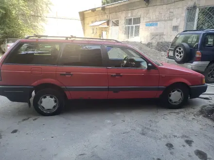 Volkswagen Passat 1993 года за 1 300 000 тг. в Алматы – фото 4