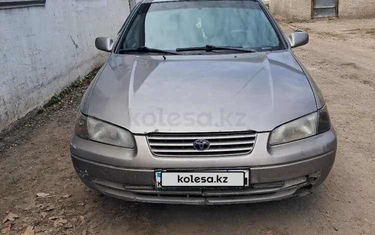 Toyota Camry 1999 года за 2 200 000 тг. в Павлодар