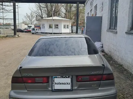 Toyota Camry 1999 года за 2 200 000 тг. в Павлодар – фото 3