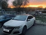 Volkswagen Passat CC 2010 года за 3 000 000 тг. в Атырау – фото 4