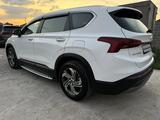 Hyundai Santa Fe 2021 годаfor15 400 000 тг. в Алматы – фото 2