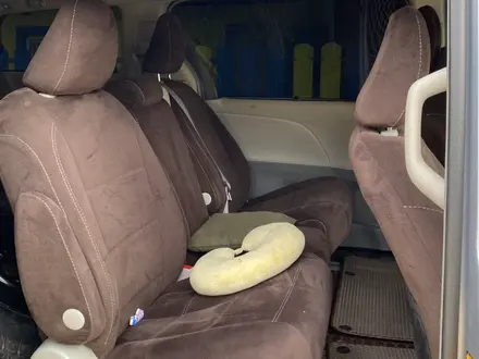 Toyota Sienna 2013 года за 9 300 000 тг. в Уральск – фото 13